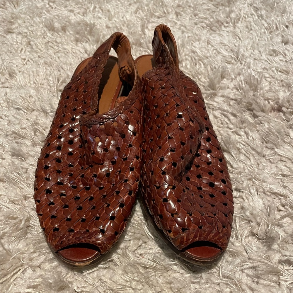 Vintage Enzo Angolini sandals